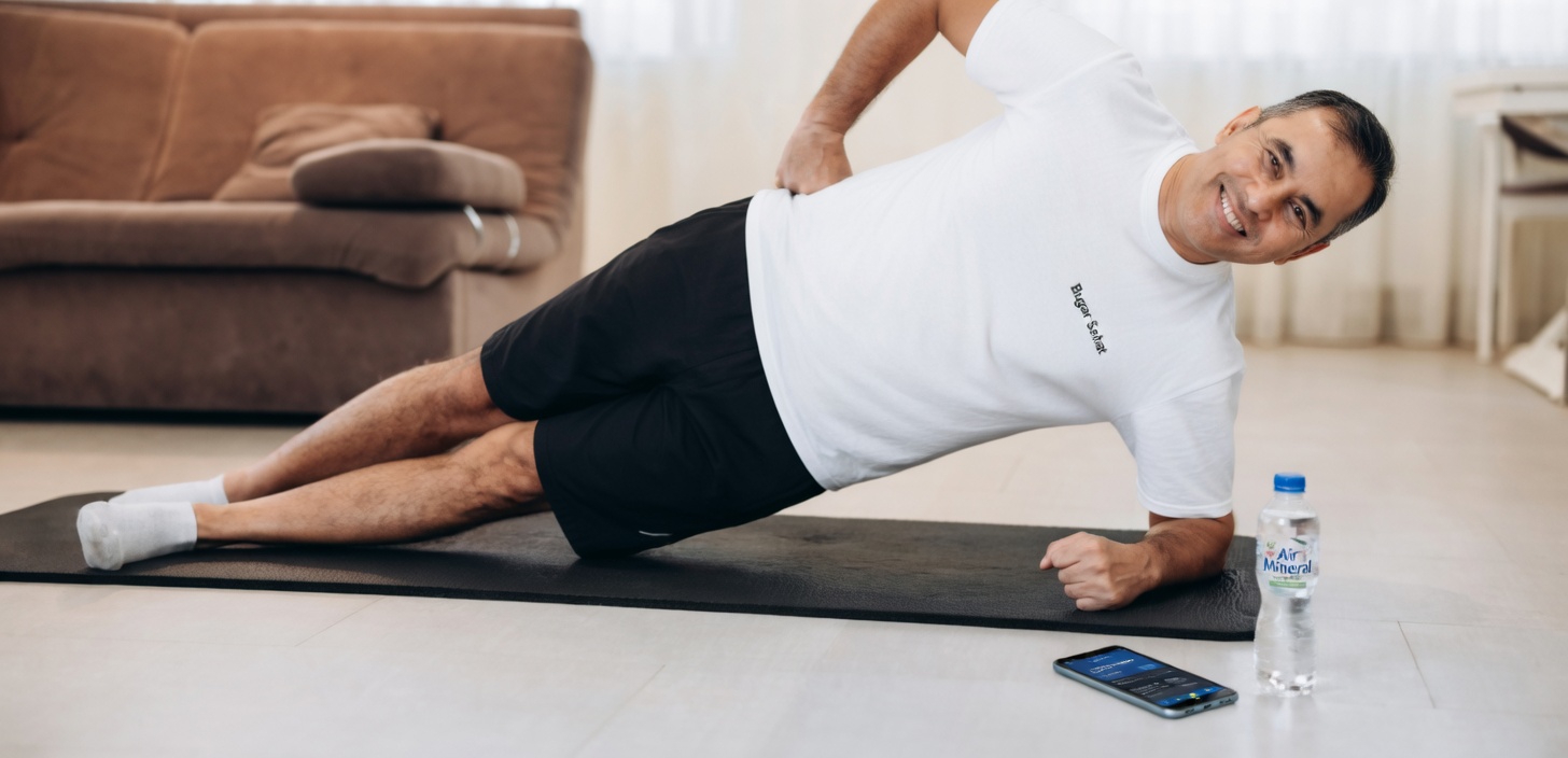 Kecilkan Lemak Perut Setelah Usia 60 dengan Latihan Ini, Kata Pelatih